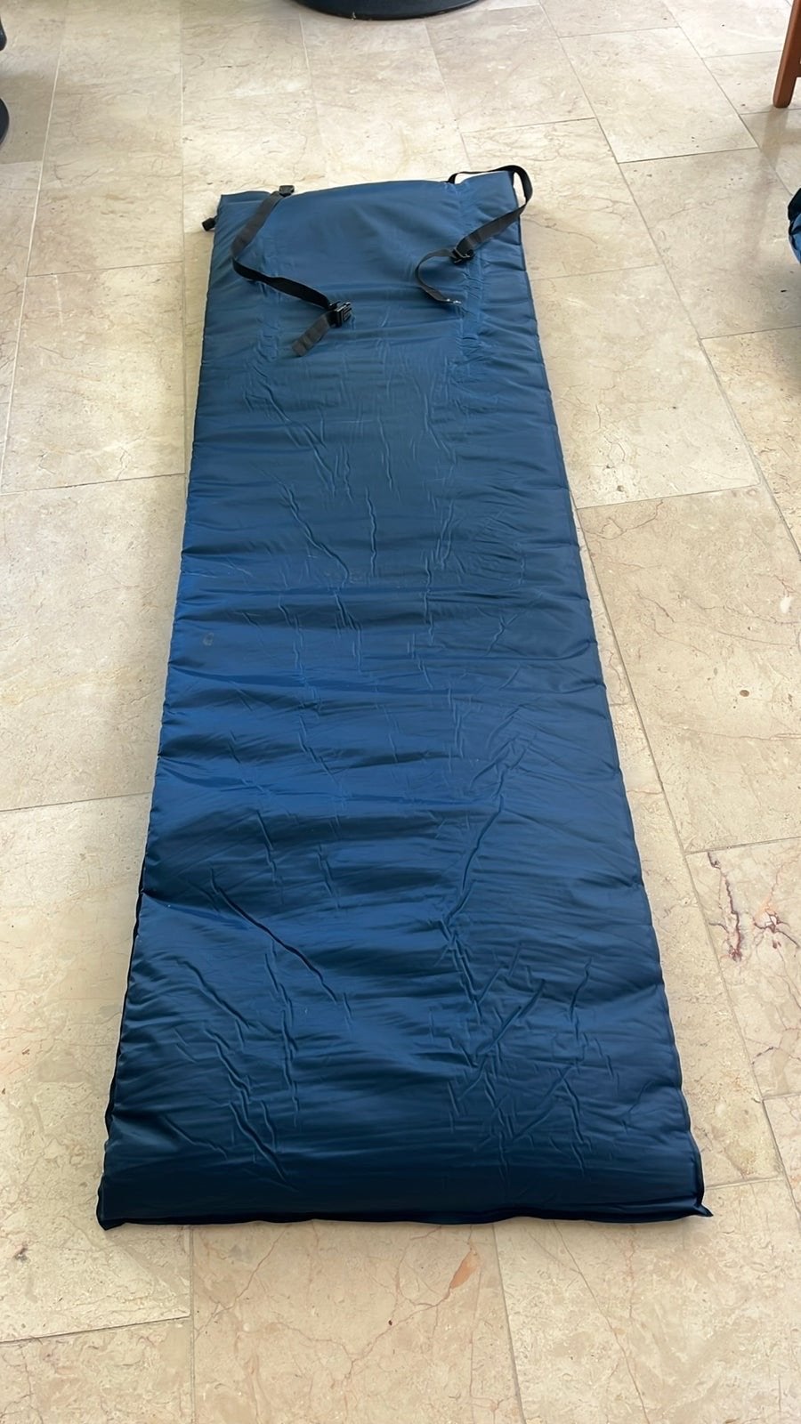 Zelfopblazend luchtbed 200x60x4cm, Caravans en Kamperen, Ophalen of Verzenden, Gebruikt, 1-persoons
