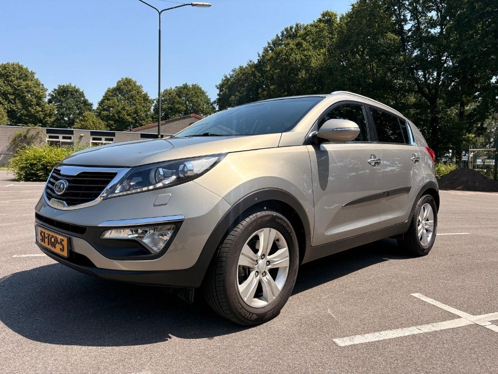 ✅Kia Sportage X-clusive  Leer/Navi/Clima/Trekhaak/NAP✅, Voorwielaandrijving, 1280 kg, 4 cilinders, Handgeschakeld