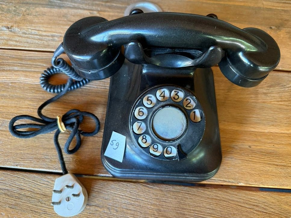 Vintage Bakelieten Telefoon met Draaischijf - CB.6510, Ophalen