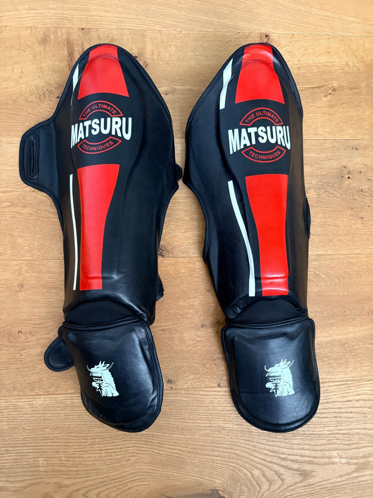 Matsuru Kickboks Scheenbeschermers Maat S (8-11 jaar), Sport en Fitness, Ophalen, Gebruikt, Overige, Vechtsportbescherming