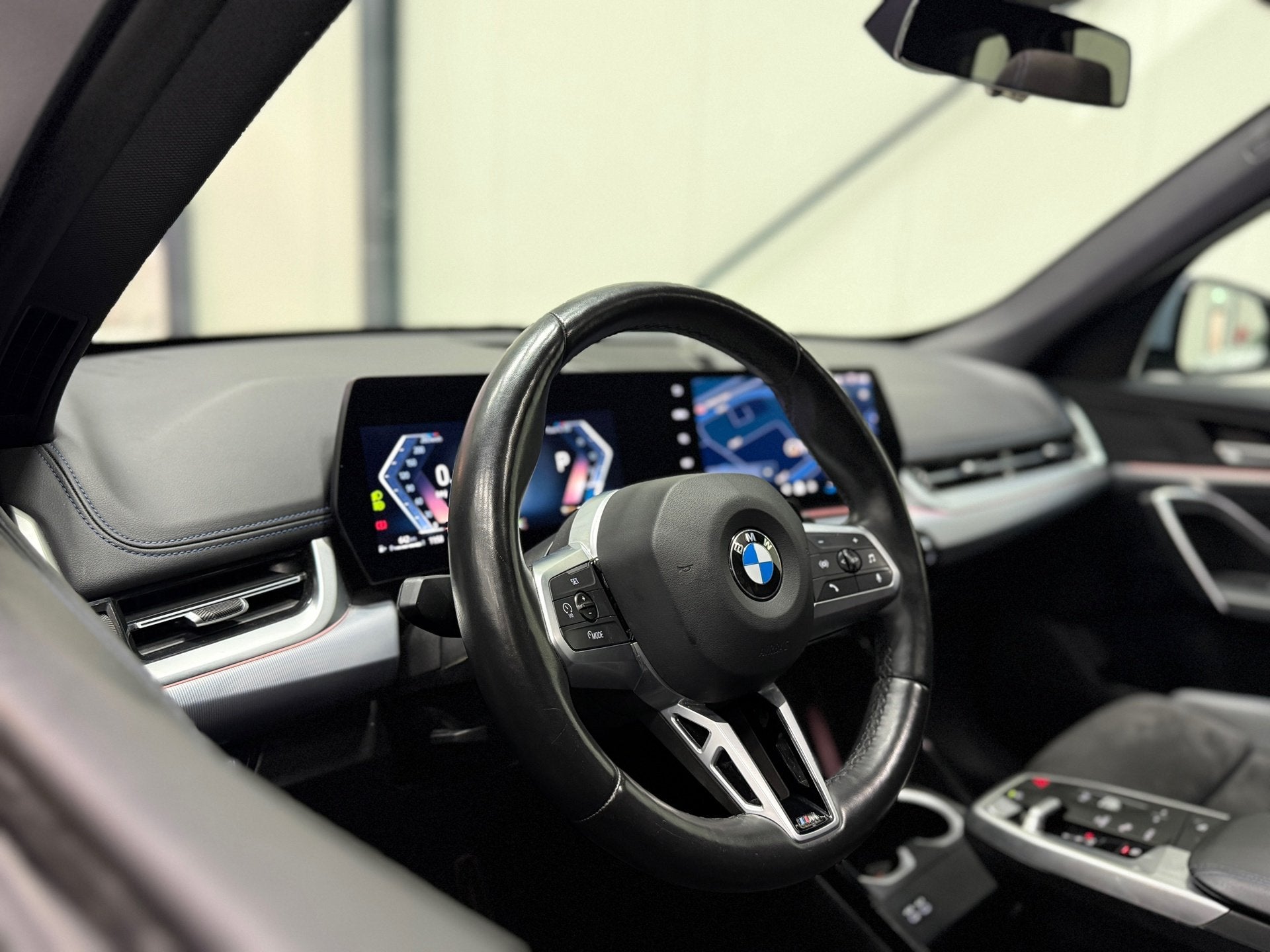 Foto 10 van BMW X1 sDrive20i M Sport | Pano | Sportstoelen | ACC | Trekh