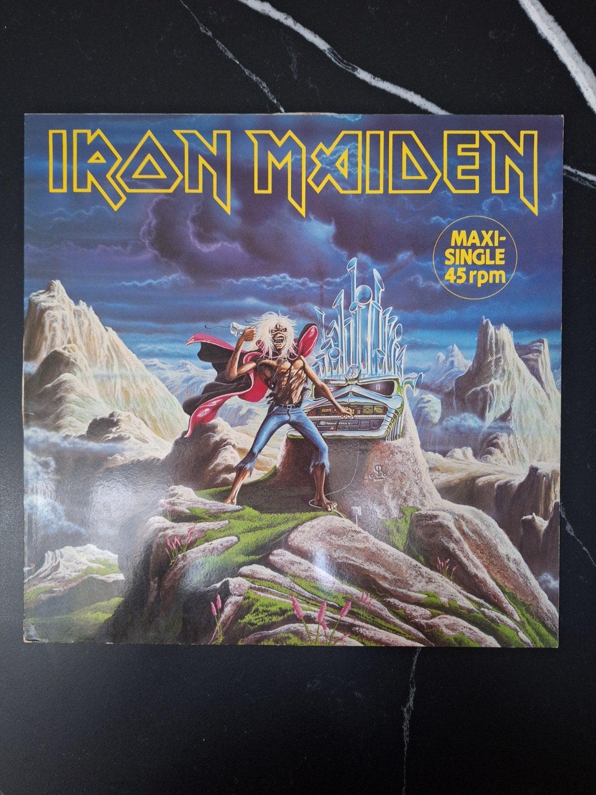 Iron Maiden - Run to the Hills (Maxi-Single 1985), Verzenden