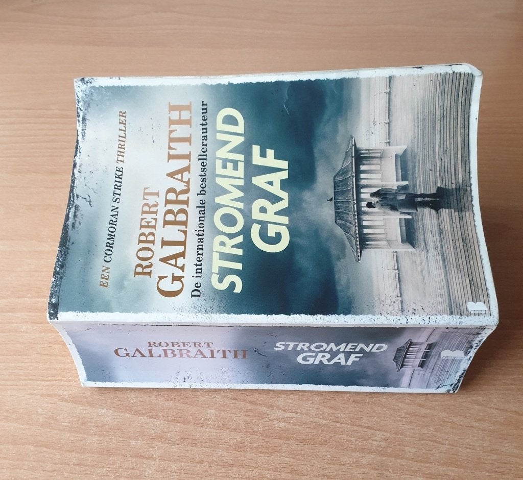 Robert Galbraith - Stromend Graf, Boeken, Verzenden, Gelezen, Robert Galbraith
