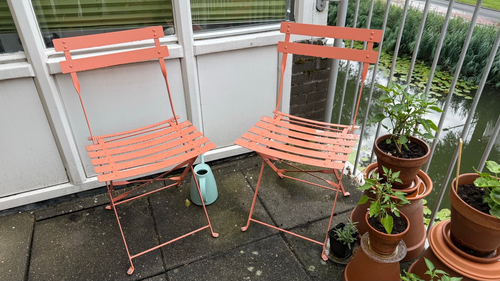 2x inklapbare bistro tuinstoelen. Terra kleurig., Ophalen, Zo goed als nieuw, Metaal, Inklapbaar