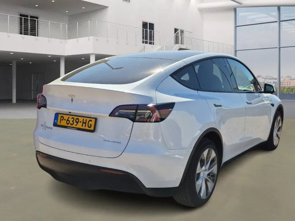 Tesla Model Y Long Range AWD 75kWh 351pk SoH AM € 33.900,0, Automaat, Gebruikt, Wit, Origineel Nederlands