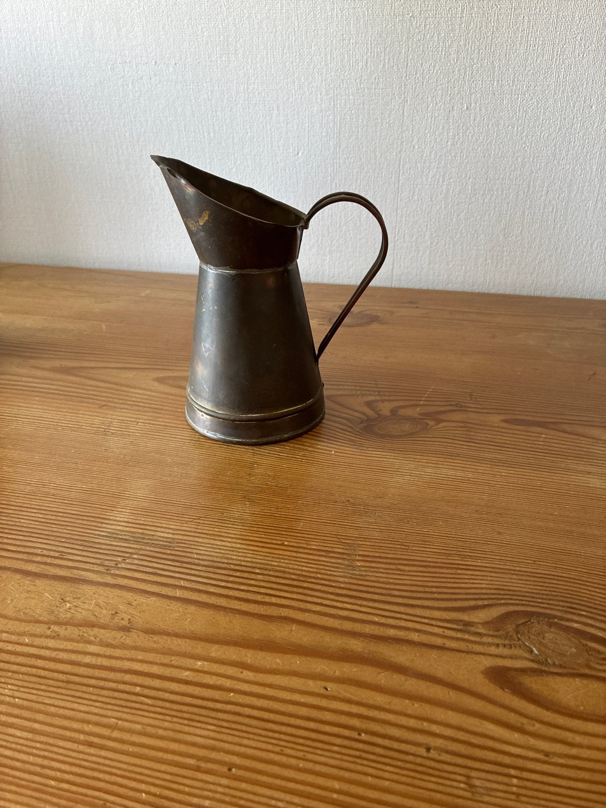 Antieke Koperen Kan - Decoratieve Schenkkan, Ophalen of Verzenden, Koper