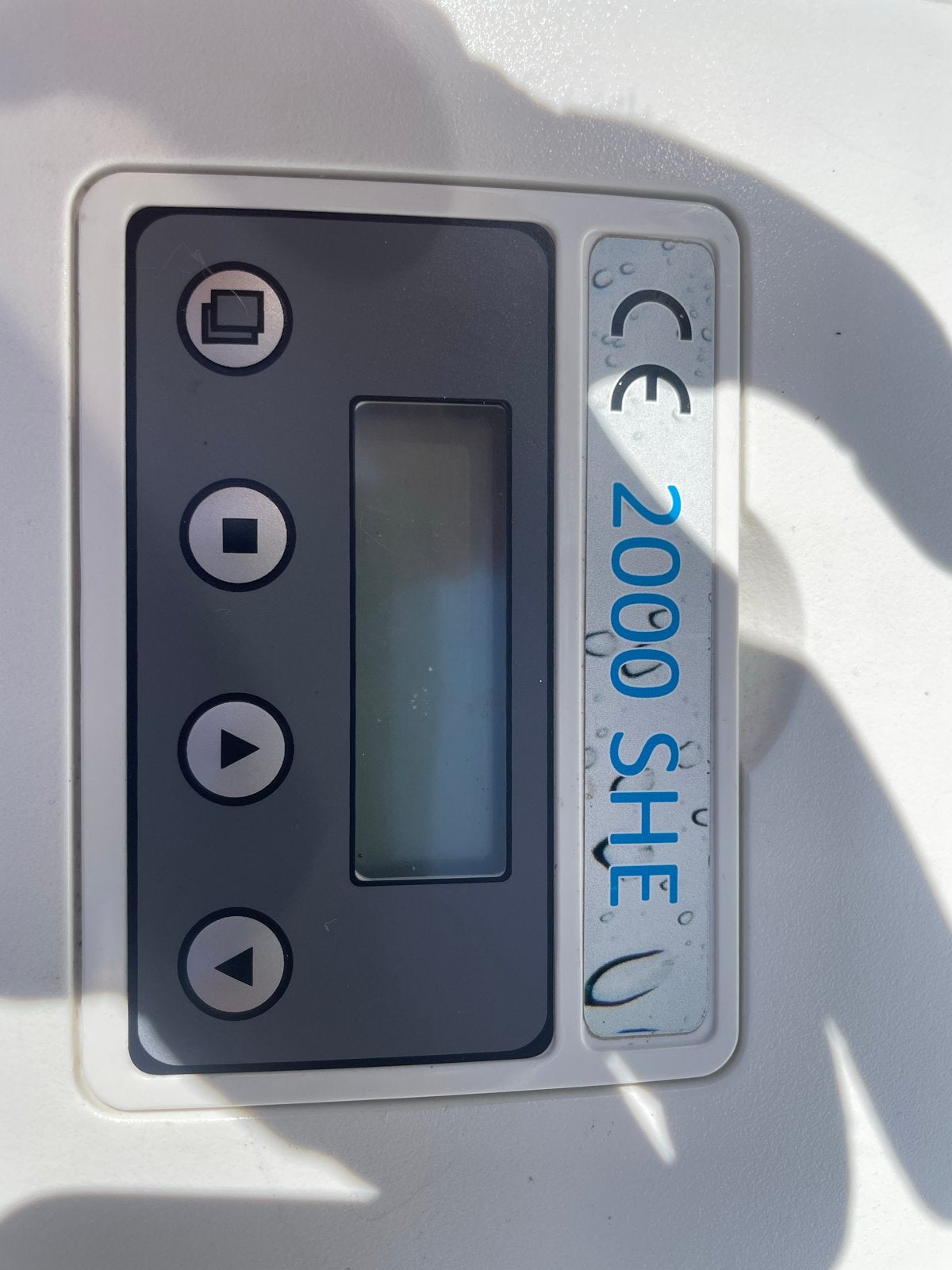 Waterontharder CE 2000 SHE - Zout waterontharder, Ophalen, Zo goed als nieuw, Waterontharder met zout