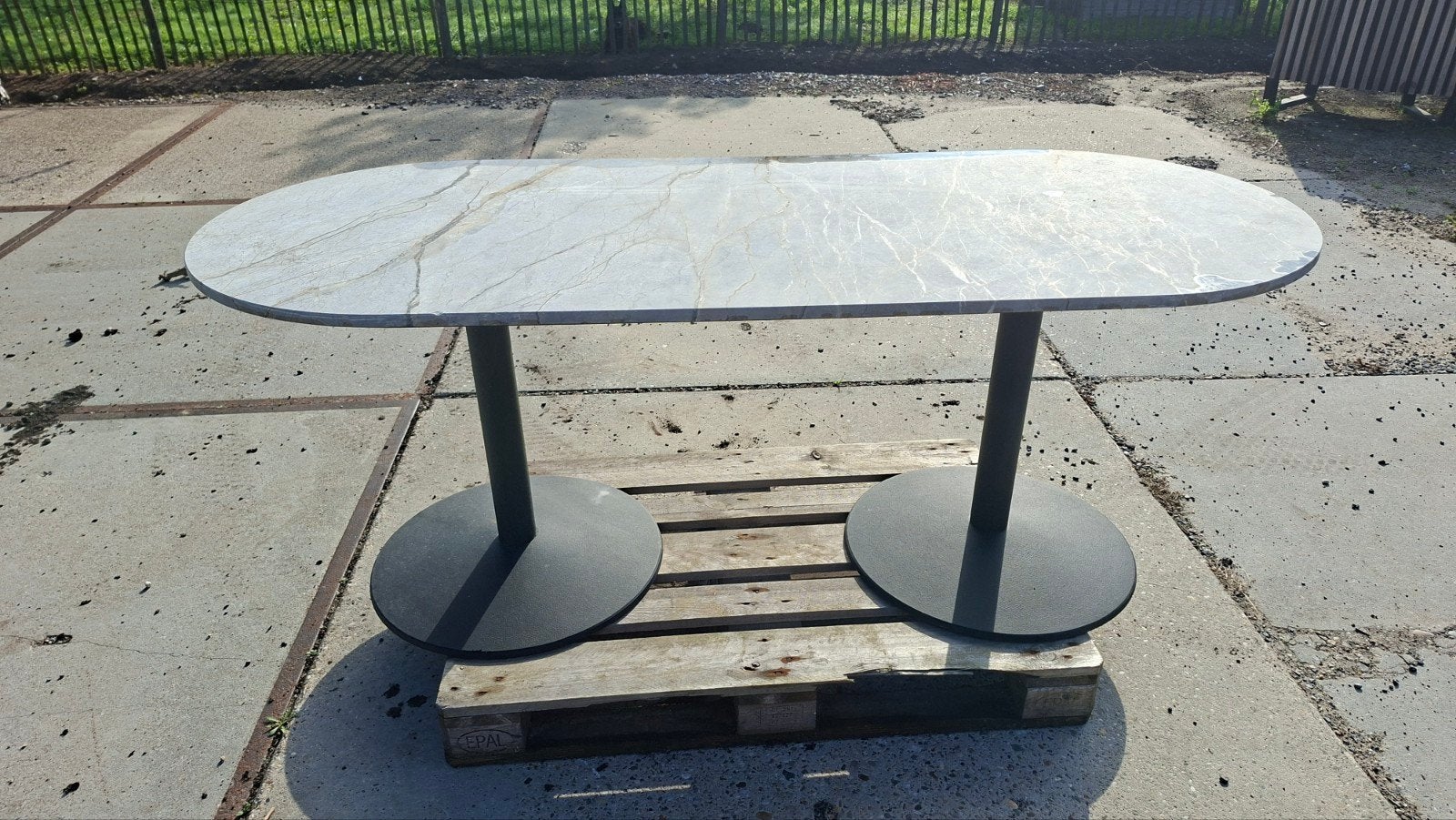 Pedrali tuintafels, Tuin en Terras, Ophalen, Zo goed als nieuw, Ovaal, Overige materialen