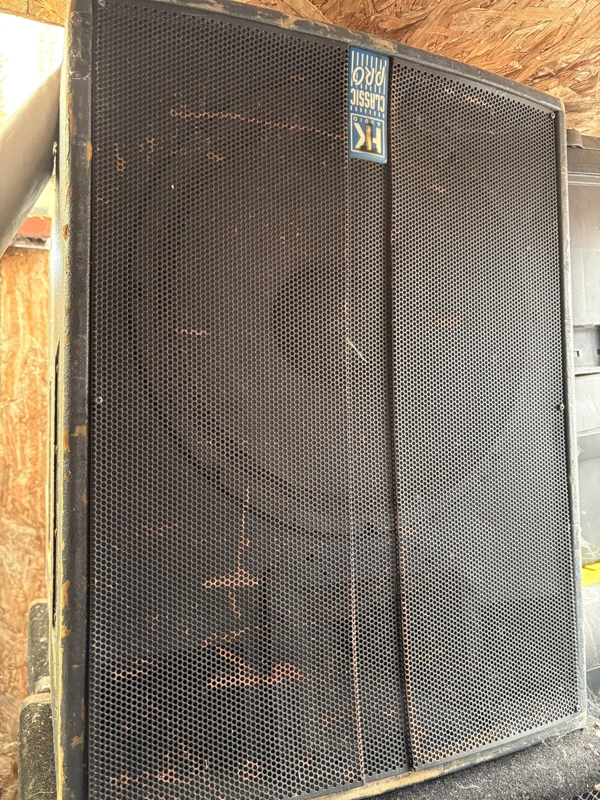 Gratis Set (2 stuks) HK Audio Classic Pro 15 speaker- defect, Vloerstaande luidspreker, Gebruikt, Ophalen, 150 watt of meer