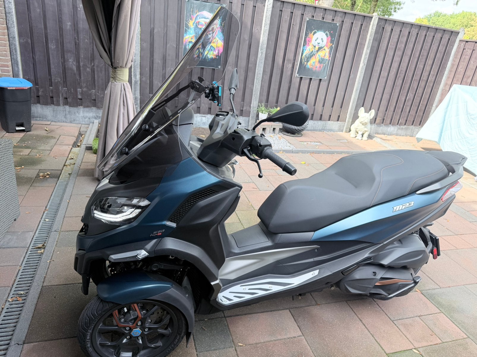 Piaggio Mp3 530 HPE Exclusive Blauw Als Nieuw, Motoren, Handvatverwarming, Particulier, Scooter, 530 cc
