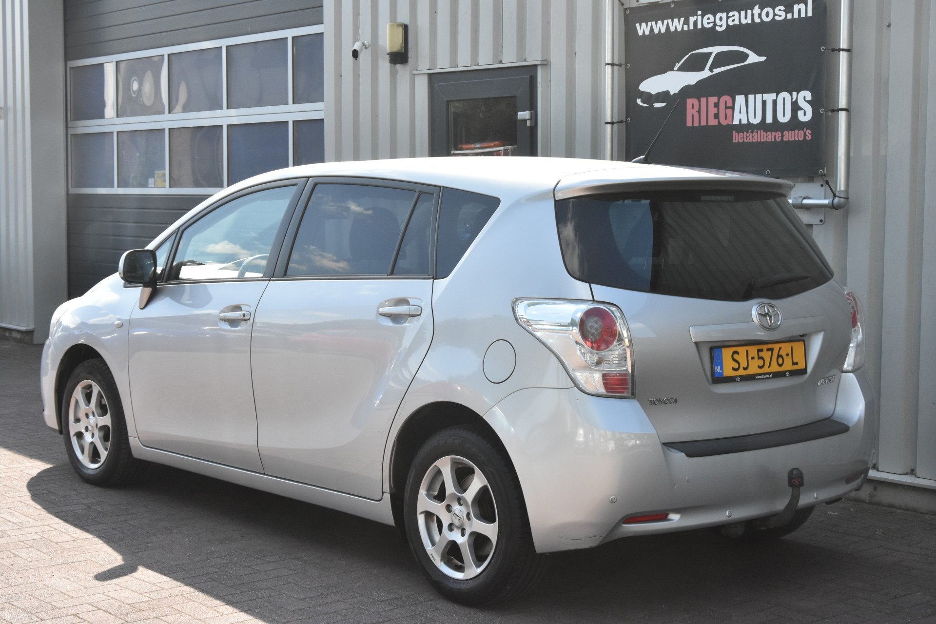 Toyota Verso 1.8 VVT-i Aspiration – 2012 | 7-Persoons | Cl, Auto's, Voorwielaandrijving, Euro 5, Gebruikt, 4 cilinders