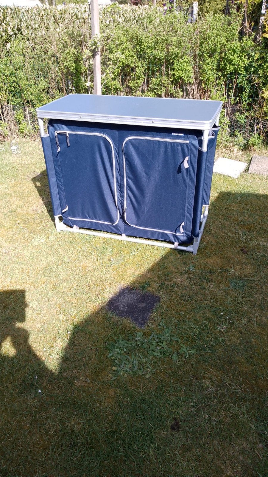 Campingkast / Opbergkast voor Kamperen, Ophalen, Gebruikt