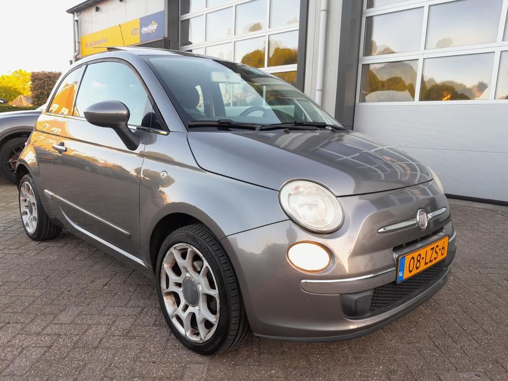 Fiat 500 1.4-16V Lounge - Schuifdak - Leder, Auto's, Voorwielaandrijving, 101 pk, Gebruikt, 4 cilinders