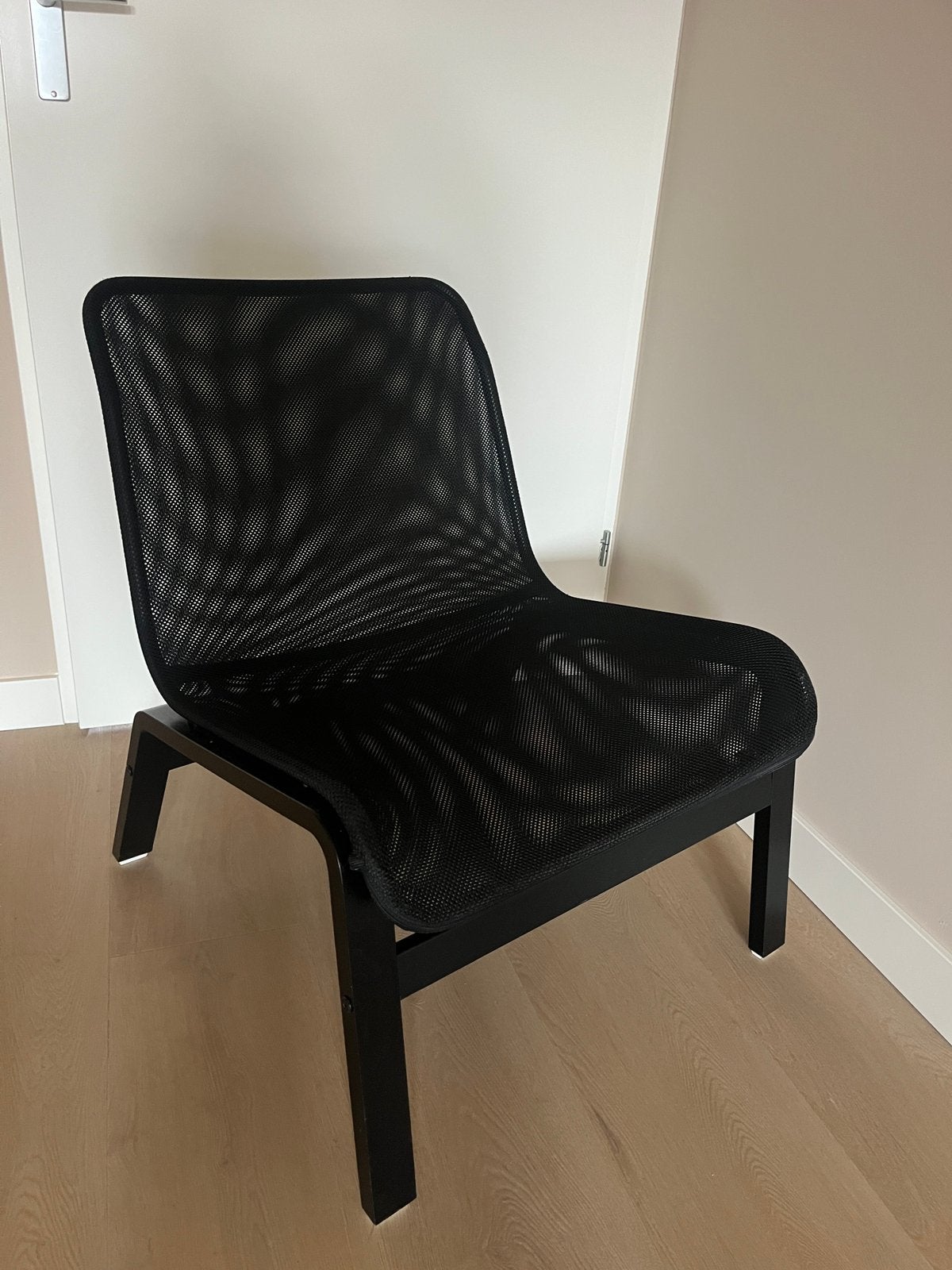 Stoel Ikea zwart, Ophalen, Zo goed als nieuw, 50 tot 75 cm