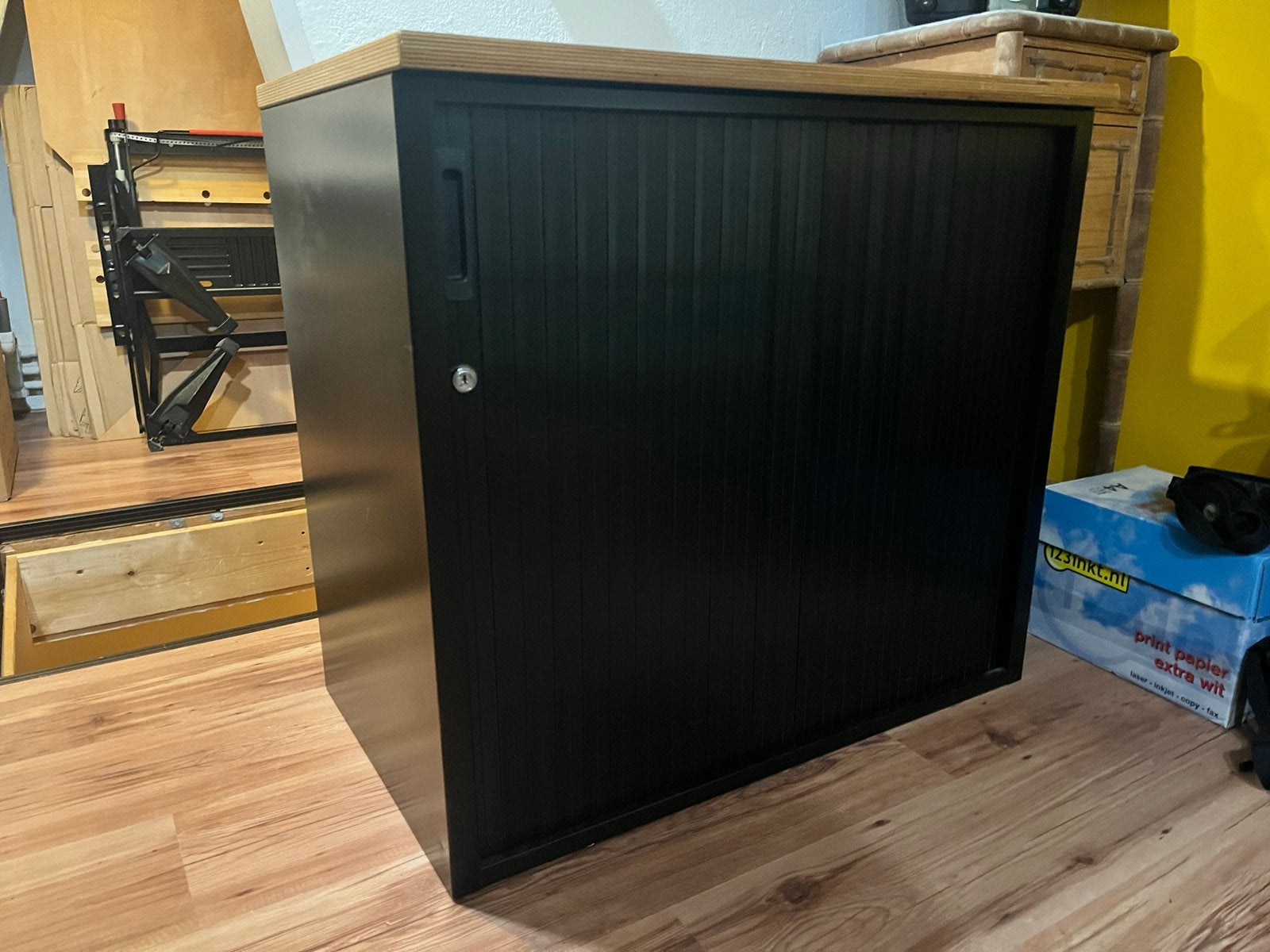 Archiefkast met roldeur en lade - 81x50x75 cm, Ophalen, Gebruikt