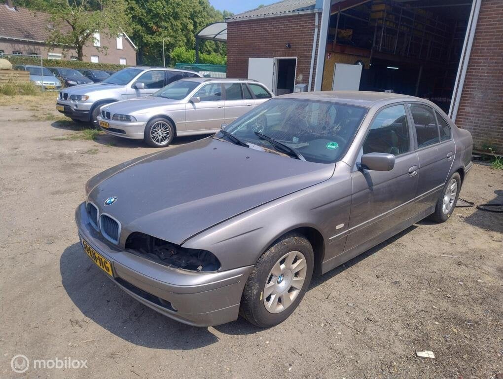 BMW 5-serie 520i 2003 Sterling grau, Gebruikt, BMW, BMW