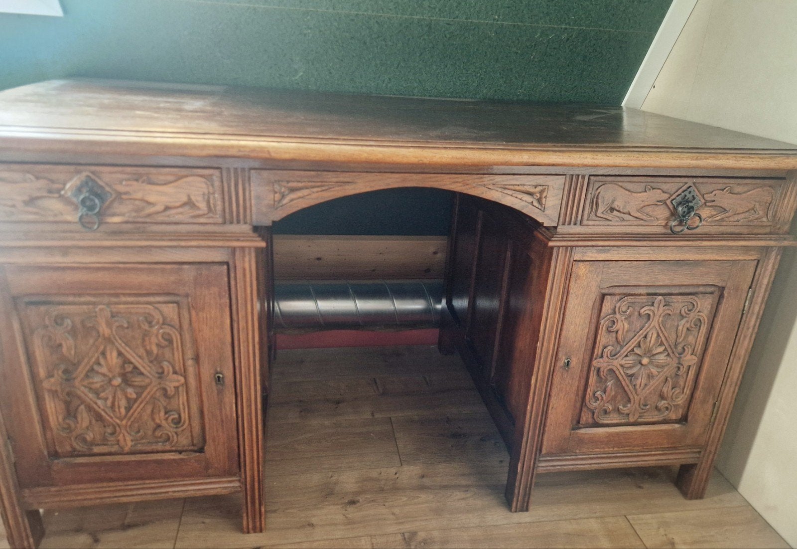 Antiek eiken bureau, Ophalen