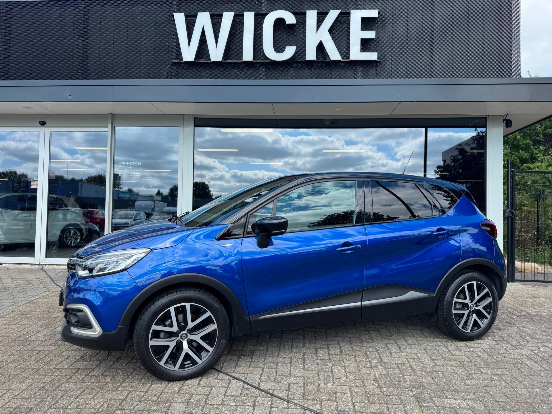 Renault Captur 1.3 TCe Version S 150 PK Automaat Led Navi Ca, Gebruikt, 4 cilinders, 150 pk, Blauw