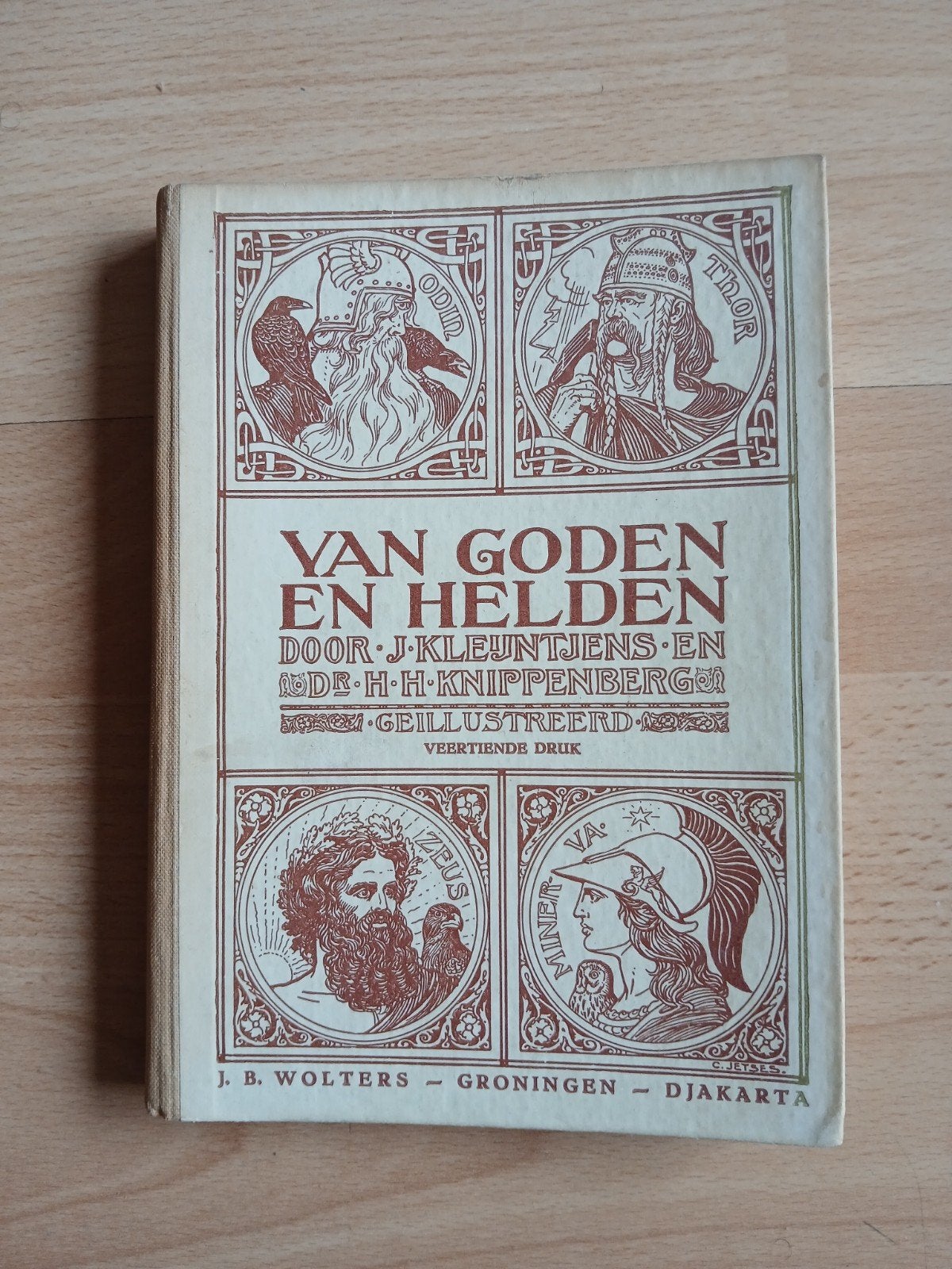 Van Goden en Helden - J. Kleijntjens & H.H. Knippenberg, Boeken, Ophalen of Verzenden, Gelezen, J. Kleijntjens en H.H. Knippenberg