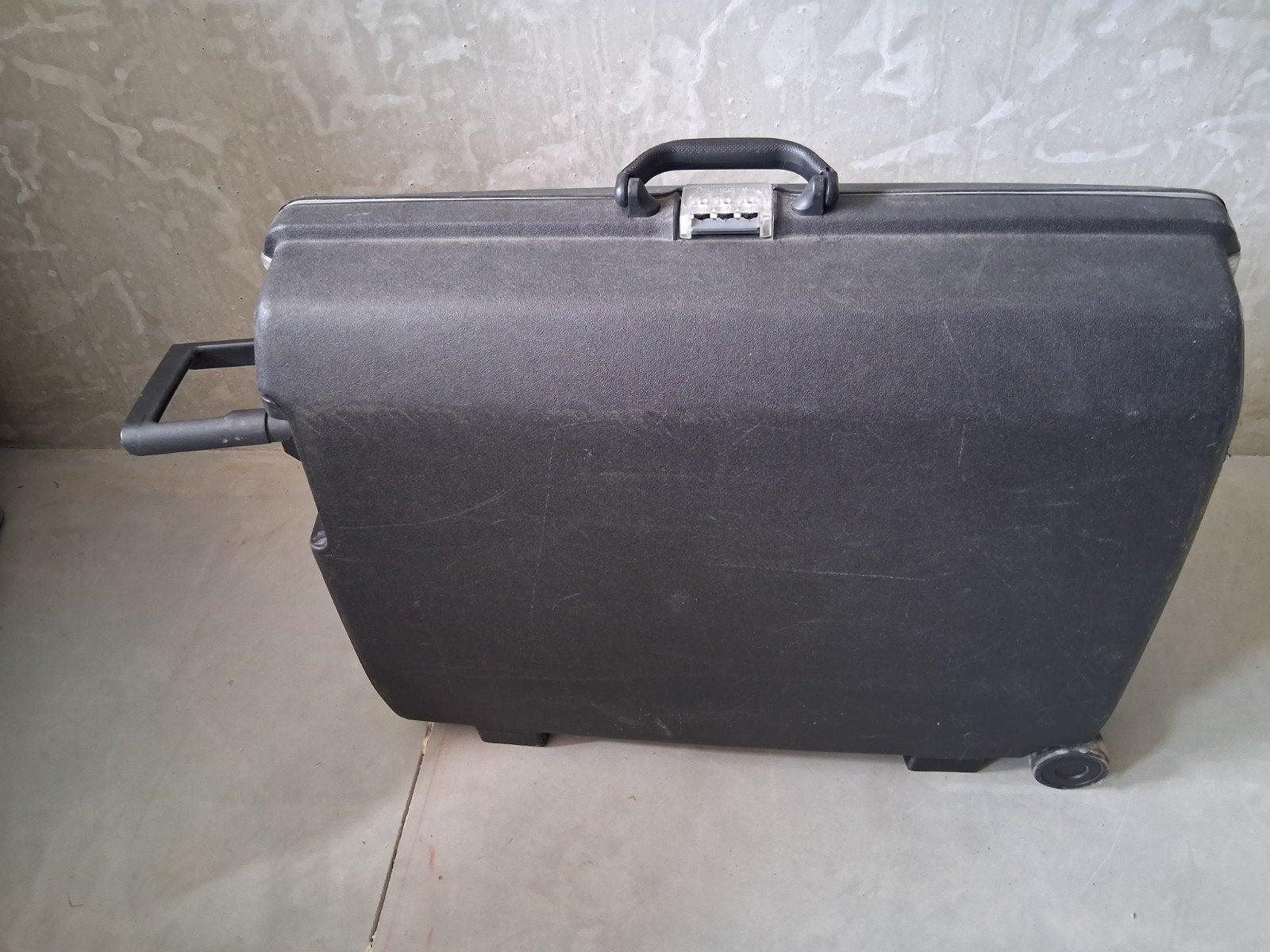 Samsonite koffer met cijferslot en wieltjes, Sieraden, Tassen en Uiterlijk, Ophalen, Gebruikt, Hard kunststof, 70 cm of meer