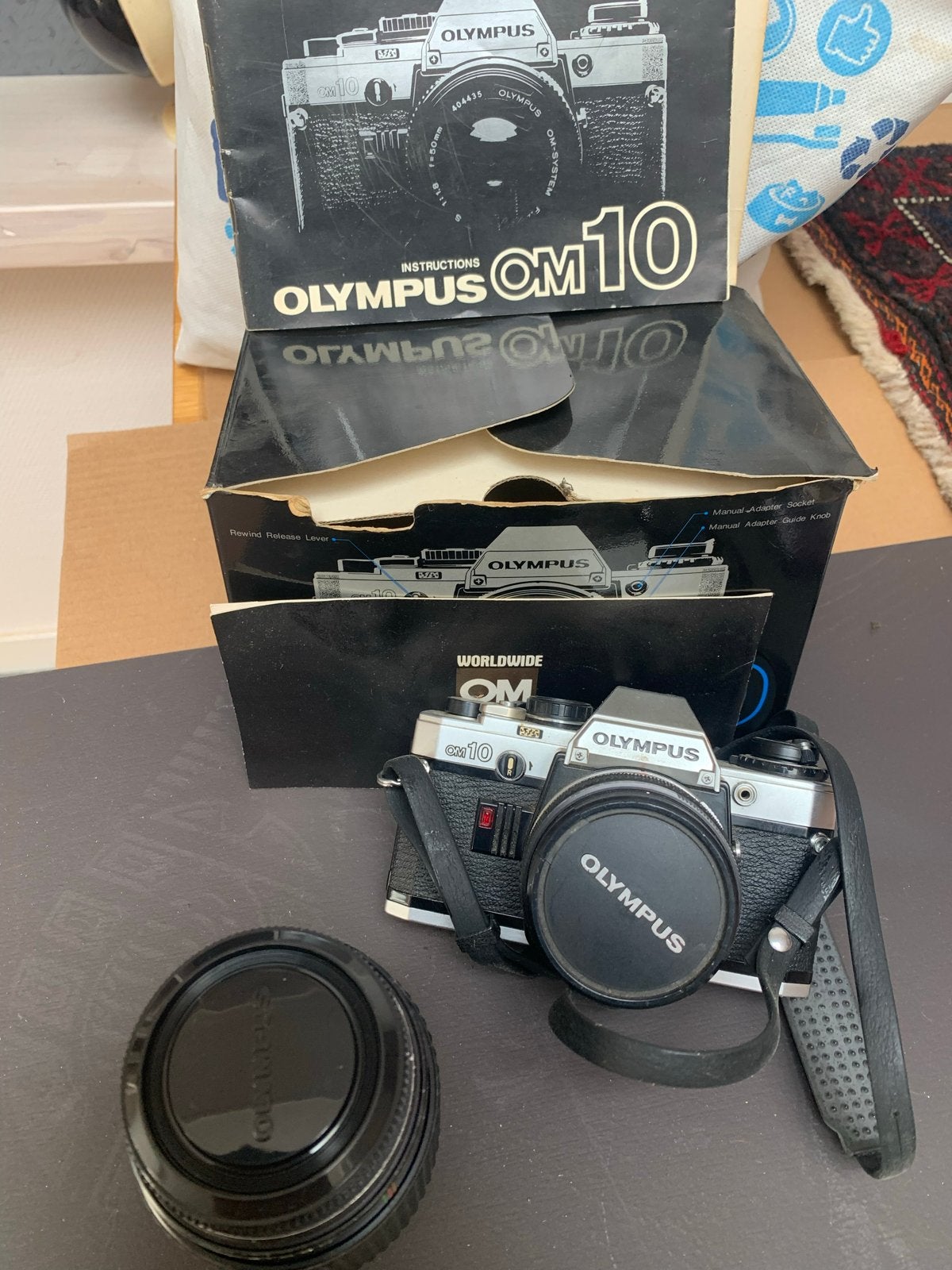 Olympus OM10 Spiegelreflexcamera met doos en handleiding, Ophalen, Gebruikt, Spiegelreflex, Olympus