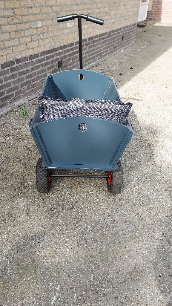 Bolderwagen Hout, Ophalen, Zo goed als nieuw