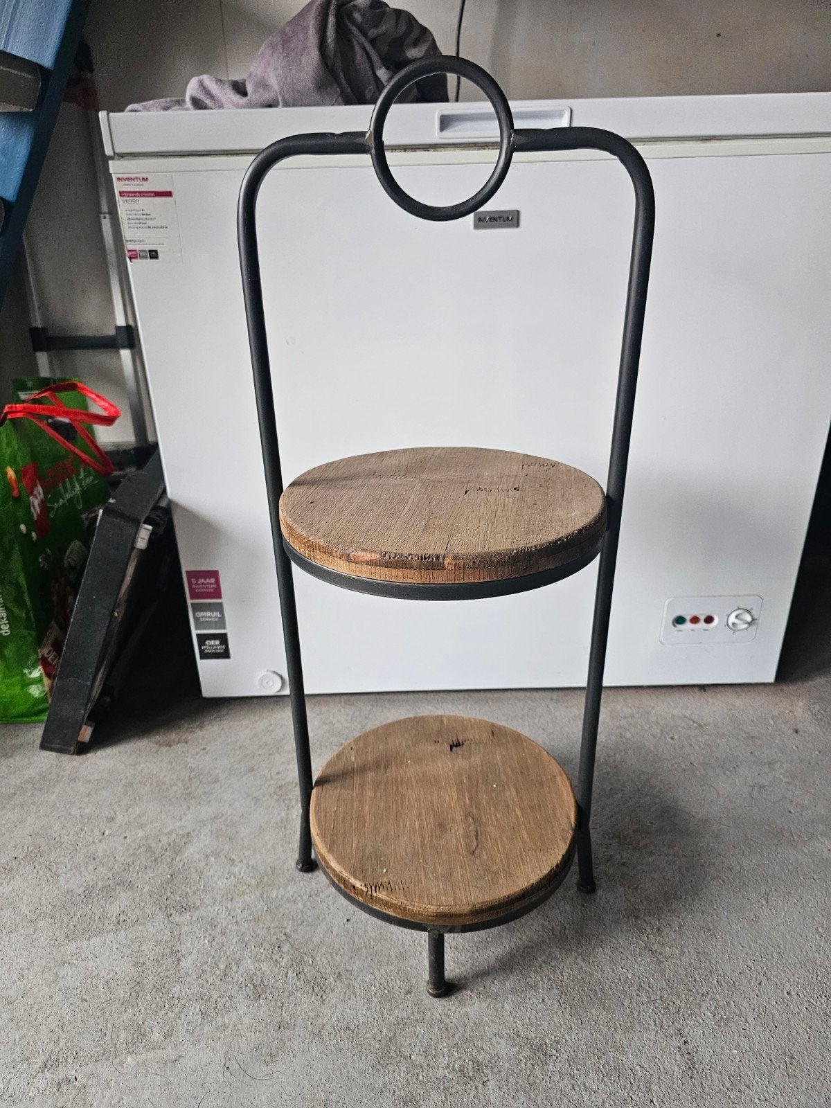 Grote Etagere 2 plateaus, Ophalen, Zo goed als nieuw, Etagère, Metaal