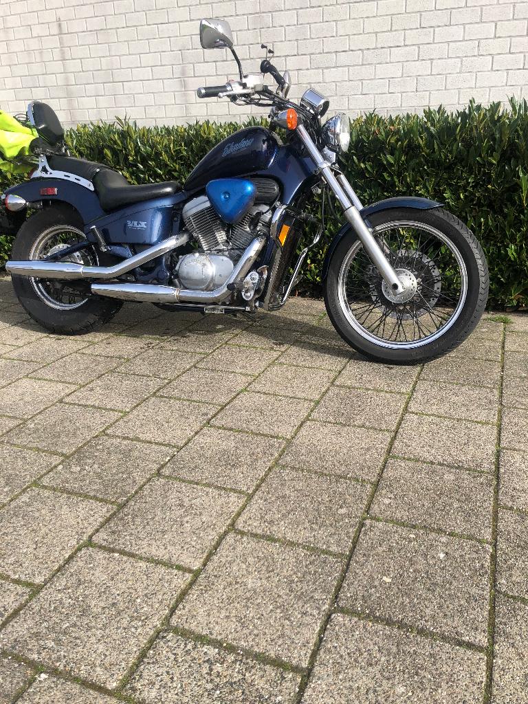 Honda vt600 vlx600 1988 daily cruise machine !!! vet kikke 1, 2 cilinders, Chopper, Particulier, Minimaal motorrijbewijs A2