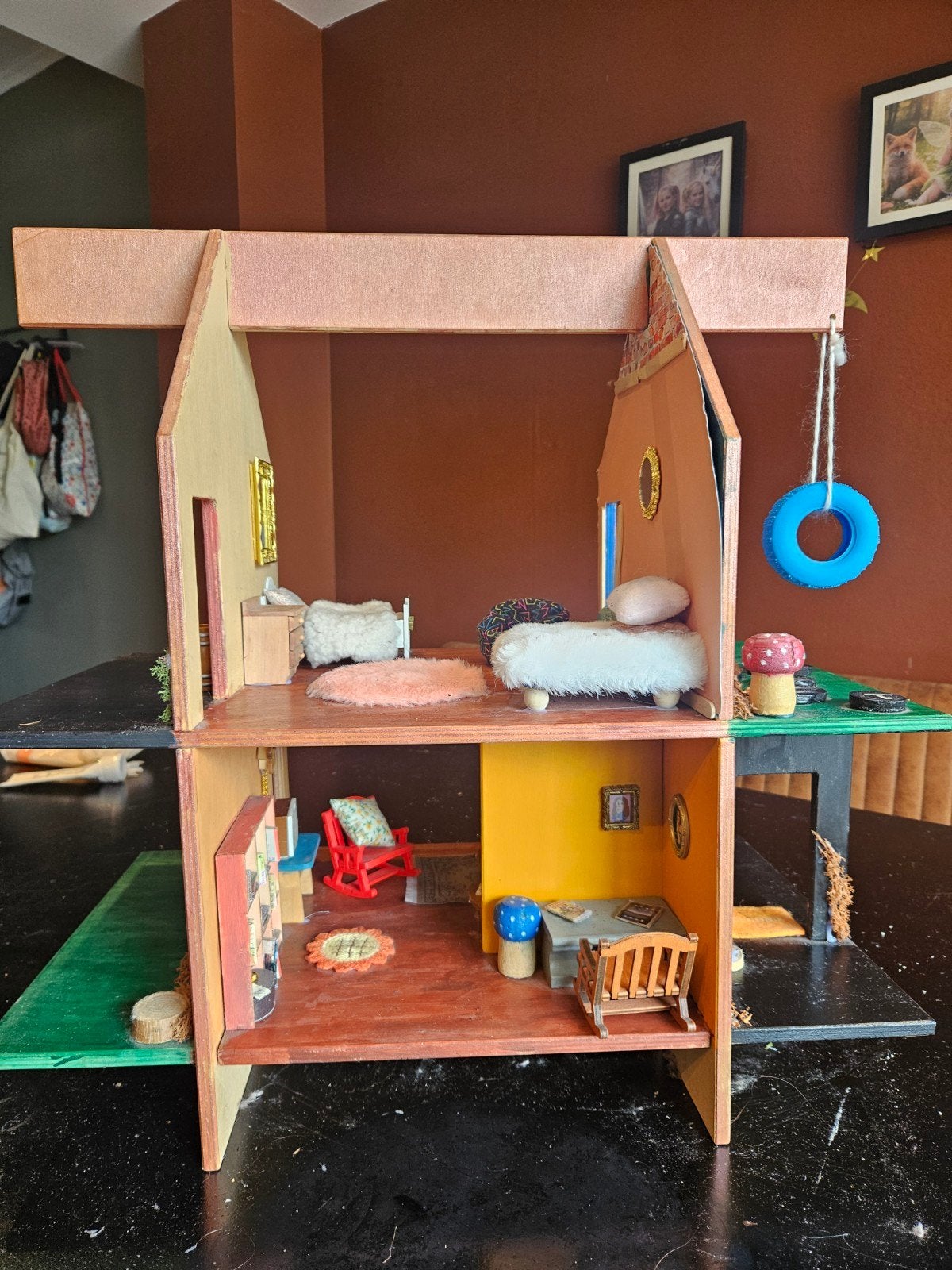 Houten poppenhuis, Ophalen, Gebruikt, Poppenhuis