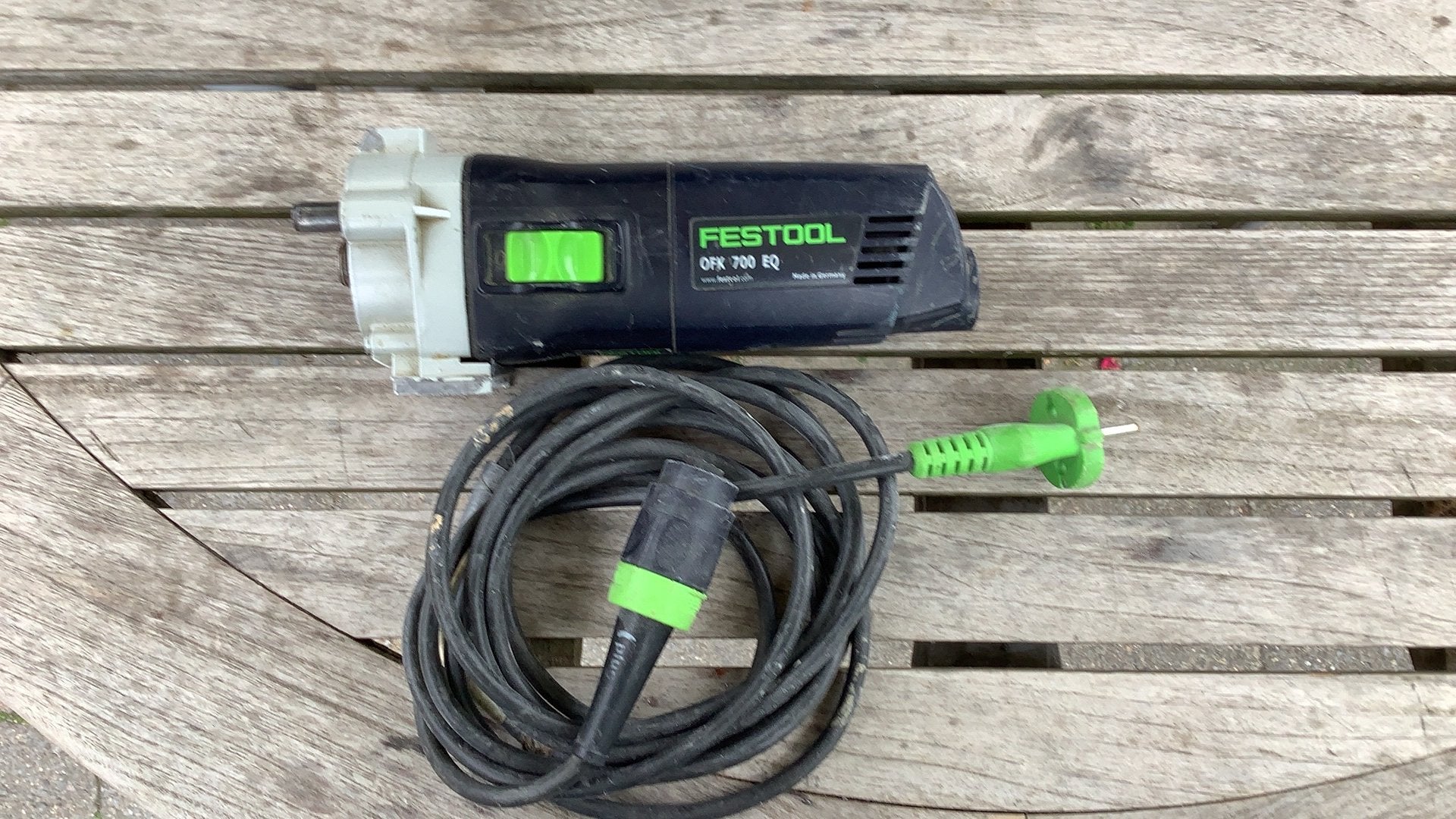 Festool OFR 700 EQ Frees voor onderdelen (anker defect), Doe-het-zelf en Verbouw, Gereedschap | Freesmachines, Ophalen of Verzenden