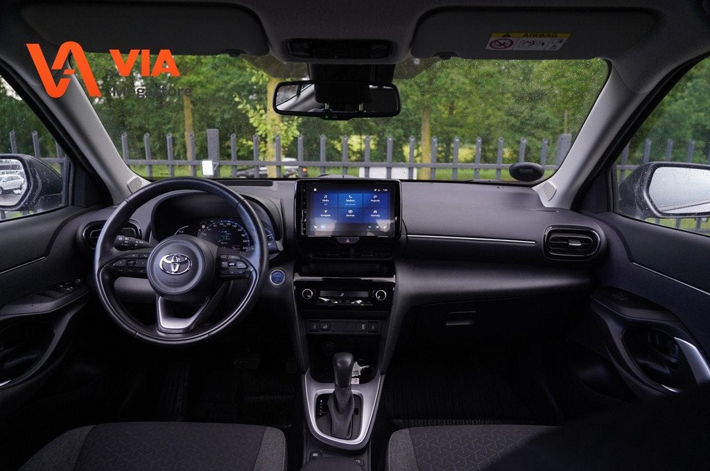 Toyota Yaris Cross 1.5 Hybrid 115PK | Trekhaak | Camera | Na, Auto's, Toyota, Automaat, Gebruikt, Met garantie (alle), 116 pk