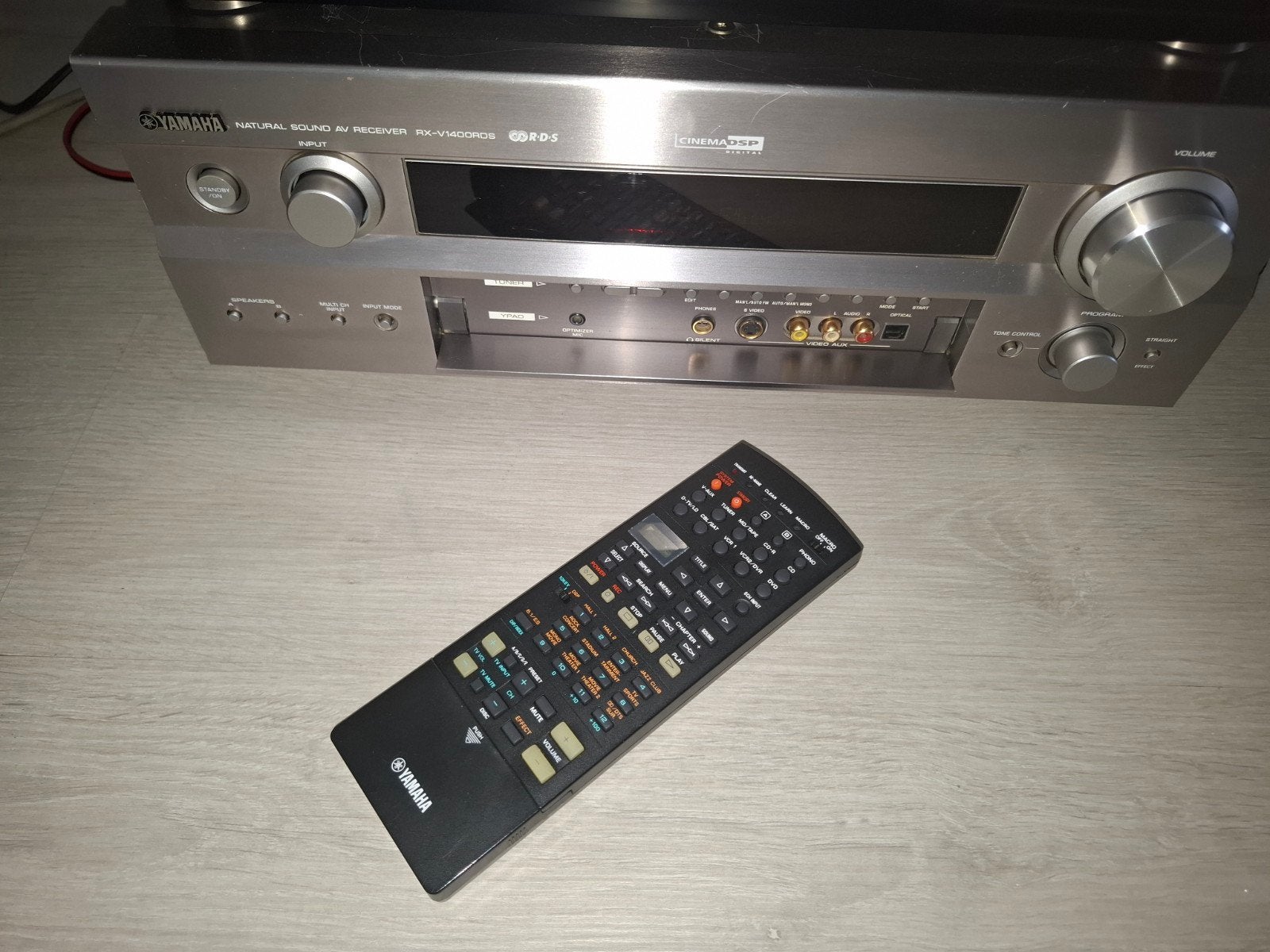 Yamaha RXV 1400 RDS, Ophalen, Zo goed als nieuw, 120 watt of meer, Yamaha