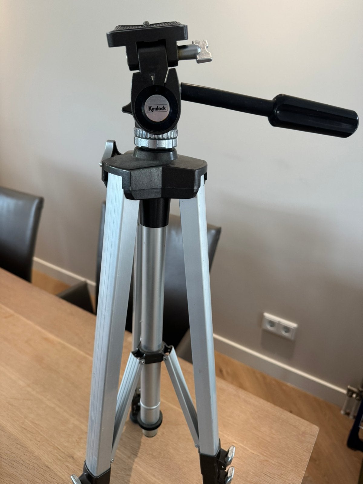 Kenlock 3000 3-poot statief, Ophalen, Zo goed als nieuw, Minder dan 150 cm, Driepoot