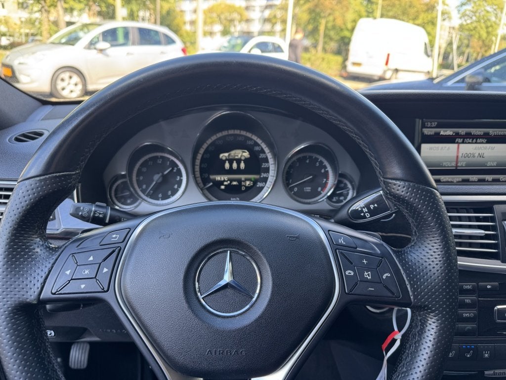Foto 25 van Mercedes-Benz E-Klasse Estate 500 AMG Harman Night vision Lu