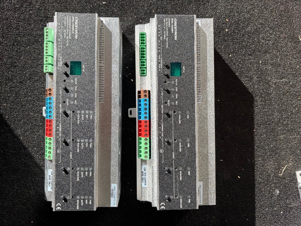 Crestron DIN-1DIM4 + DIN-1DIMU4 dimmers, Ophalen of Verzenden, Zo goed als nieuw, Audio