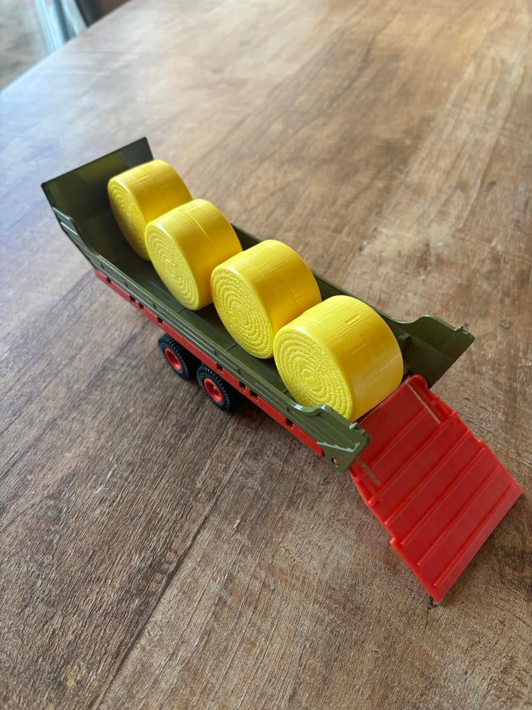 Siku tandem aanhanger met hooibalen Nieuw  4 + 4 extra balen, Ophalen of Verzenden, Gebruikt