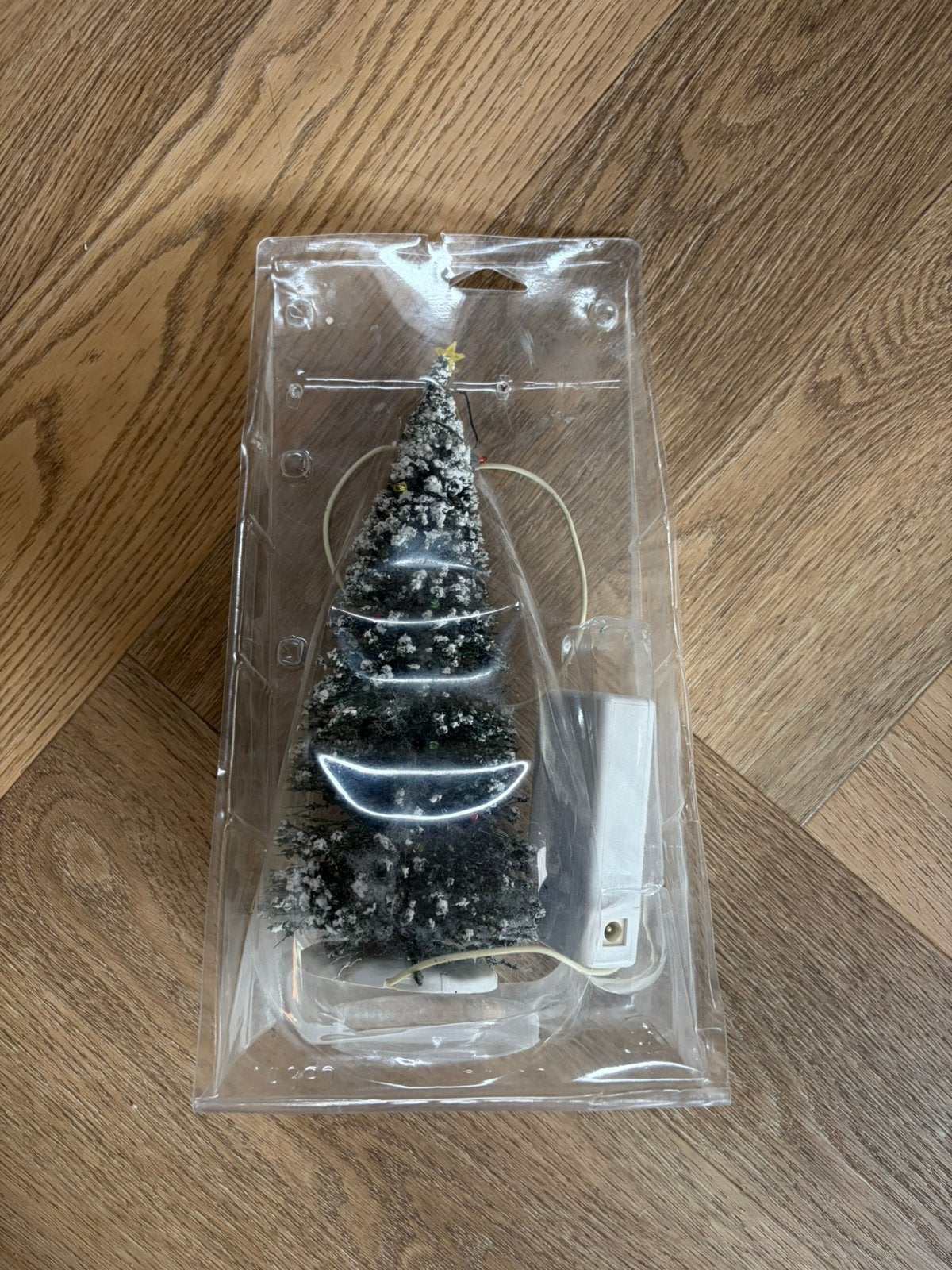 Lemax kerstboom met verlichting, Diversen, Kerst, Ophalen of Verzenden, Zo goed als nieuw