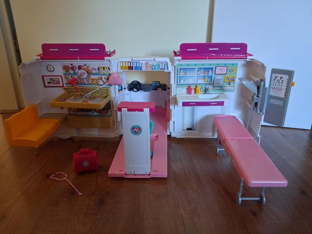 Barbie ambulance, Ophalen, Nieuw, Toebehoren