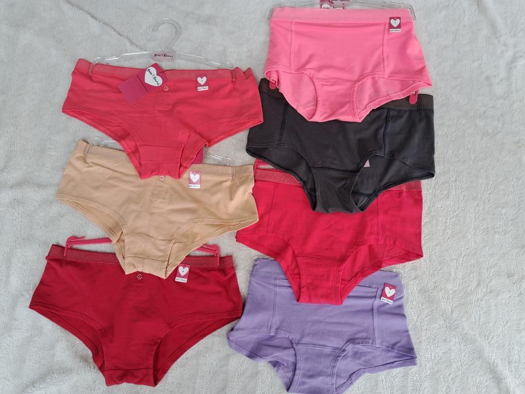 Nieuwe tiener slips van Boobs en Bloomers maat 176, Ophalen of Verzenden, Nieuw, Meisje, Nacht- of Onderkleding