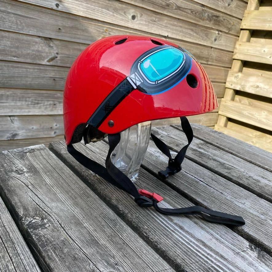 Nieuwe StuntStep Helm, Ophalen of Verzenden, Zo goed als nieuw