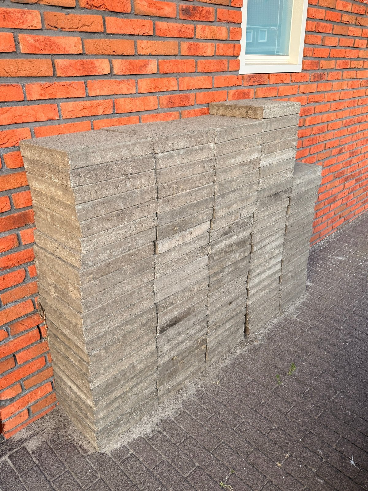 (Gebruikt) tuintegels te koop, Ophalen, Gebruikt, 10 m² of meer, Beton