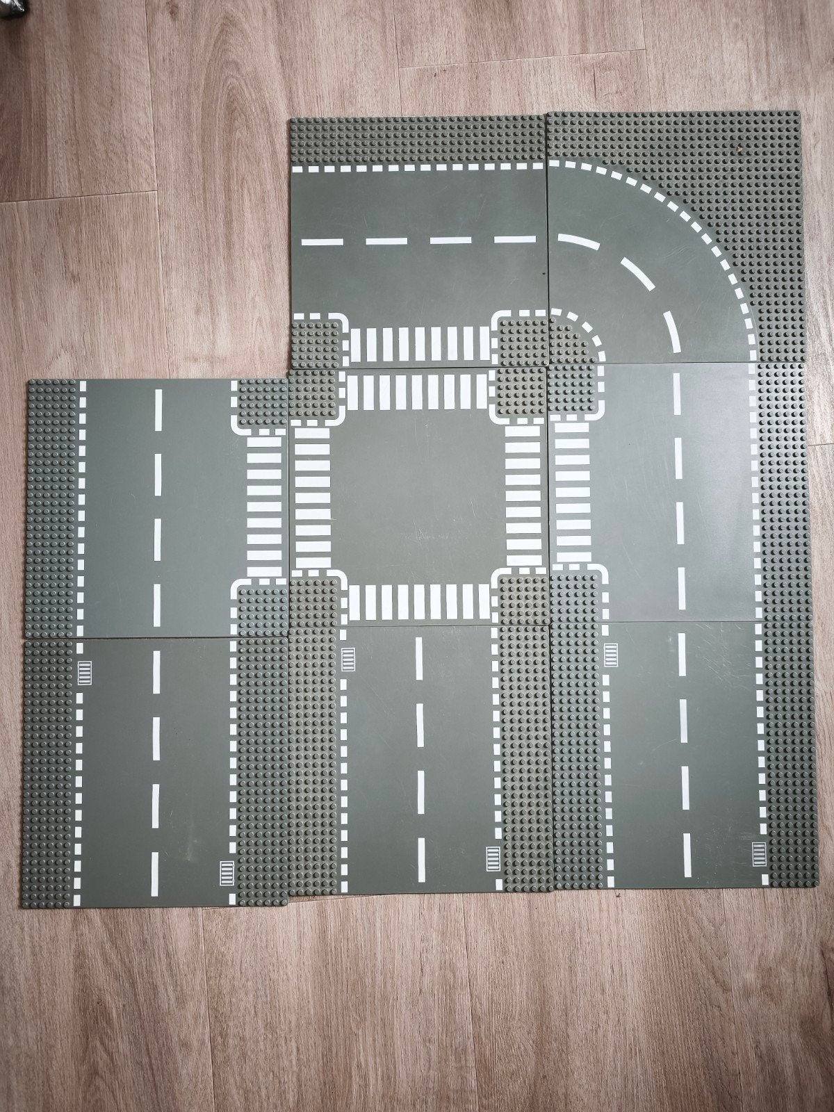 8 Lego City wegenplaten wegplaten donkergrijs, Kinderen en Baby's, Speelgoed | Duplo en Lego, Ophalen of Verzenden, Gebruikt, Grondplaat