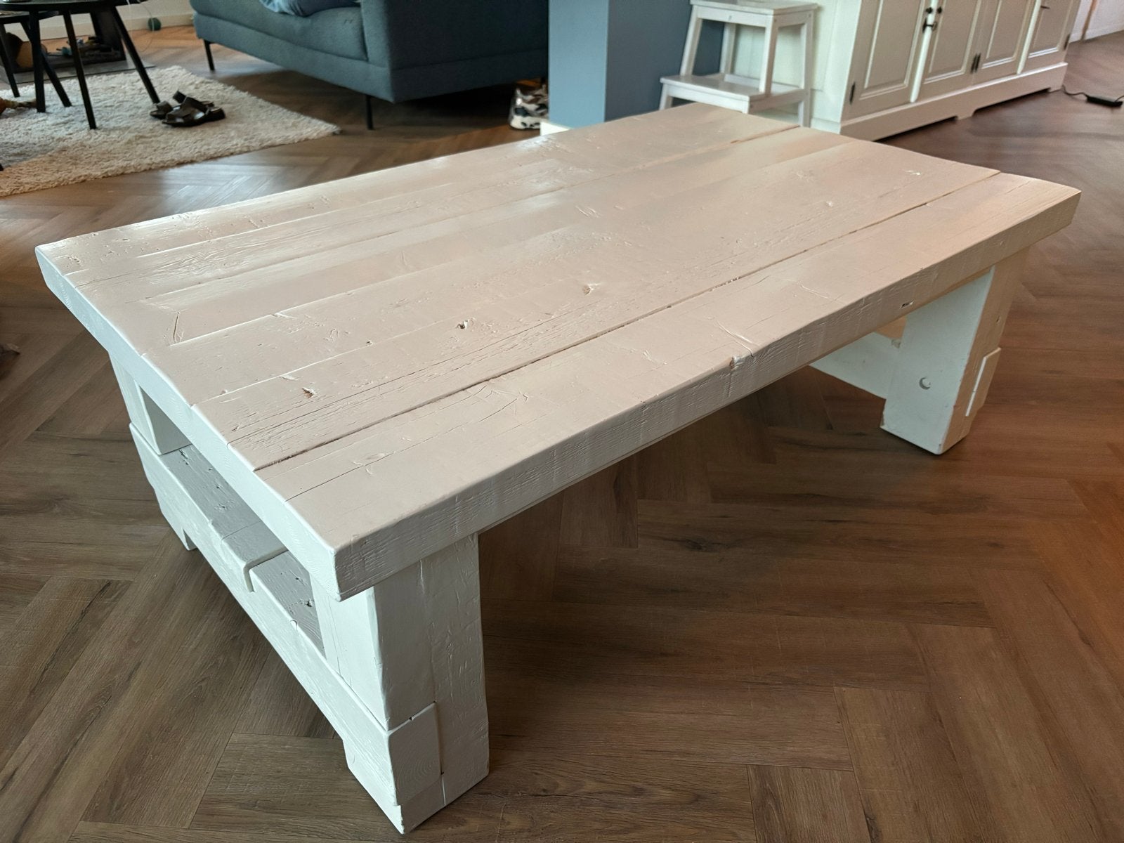 Robuuste salontafel van massief hout, wit, Huis en Inrichting, Tafels | Salontafels, Ophalen, Gebruikt, 100 tot 150 cm, 50 tot 100 cm