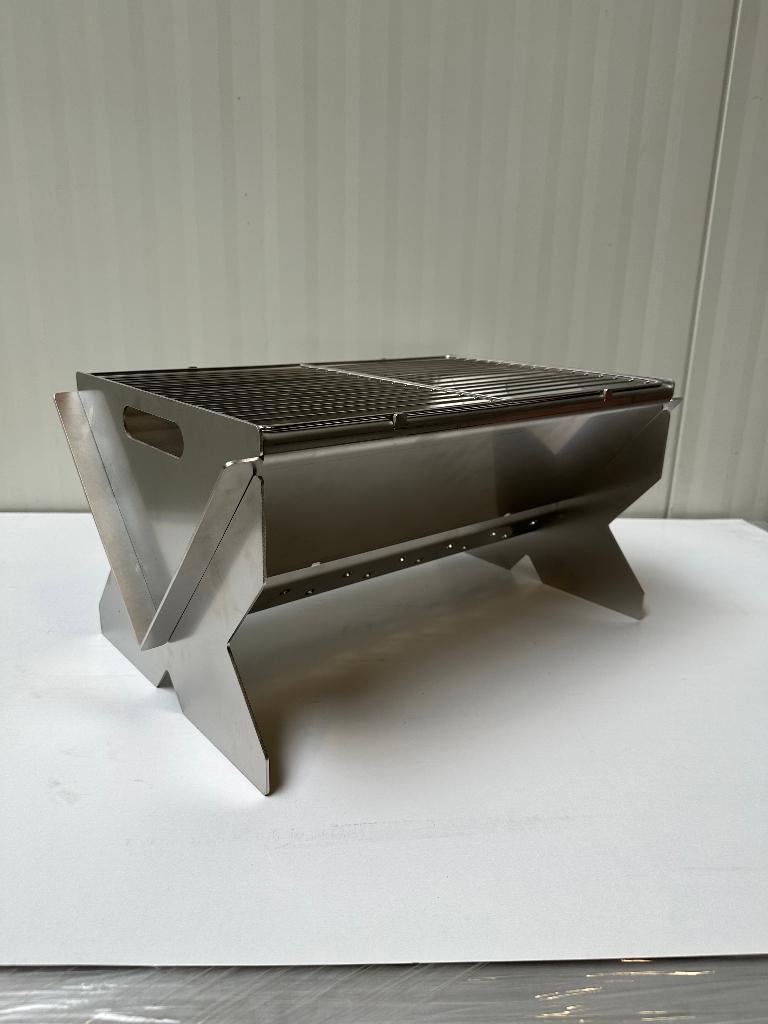 Compacte RVS BBQ houtskool draagbaar, Ophalen of Verzenden, Nieuw, RVS Specialist Dronten