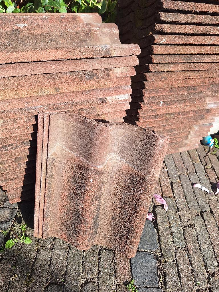 Dakpannen - rood, Ophalen, Gebruikt, Steen of Klei, 5 tot 10 m²