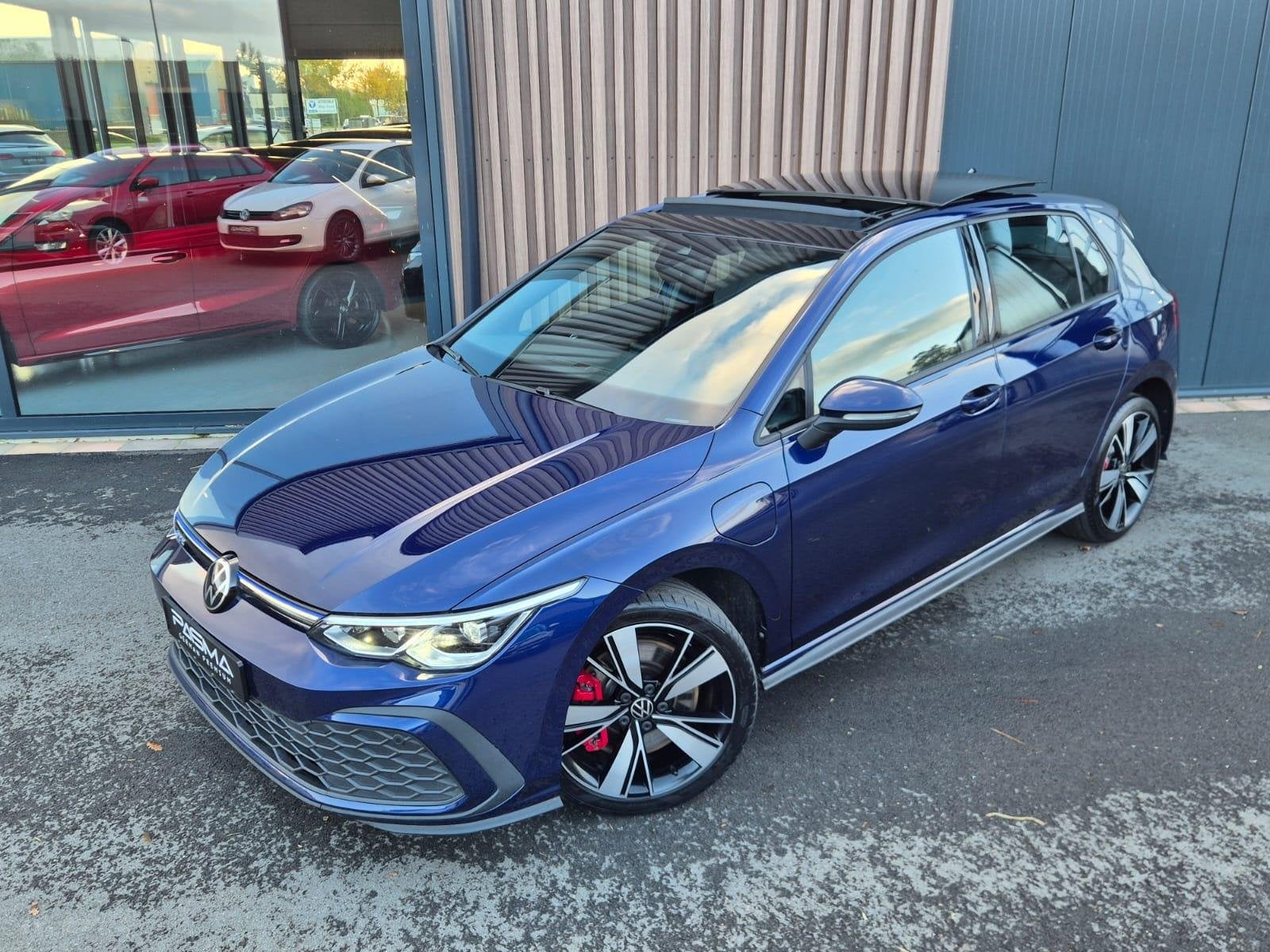 Volkswagen Golf 1.4 eHybrid GTE 245pk | BTW | Pano | Trekhaa, Auto's, 4 cilinders, Blauw, Velours, Hatchback