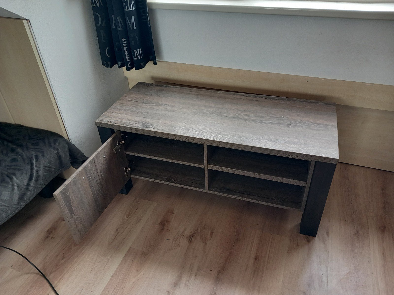 TV-meubel / Salontafel met opbergruimte, Ophalen, Gebruikt, 100 tot 150 cm, Modern, Industrieel