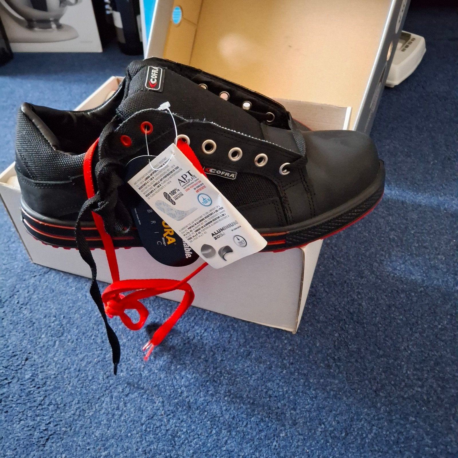 Cofra werkschoenen S3 SRC maat 46 met stalen neus, Ophalen, Heren, Nieuw, Schoenen