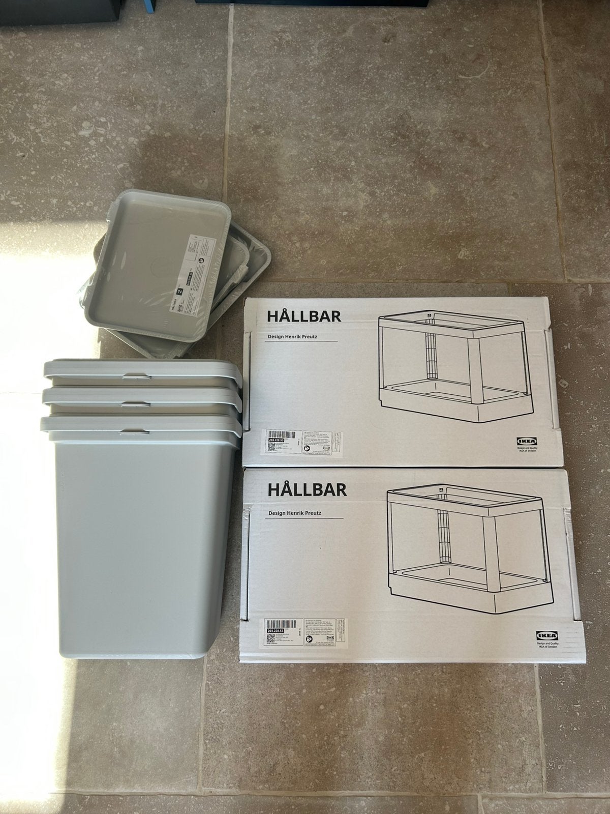 2x Ikea Hallbar systeem met 3 Hallbar prullenbakjes NIEUW, Huis en Inrichting, Kunststof, Nieuw, Ophalen of Verzenden, Minder dan 10 liter
