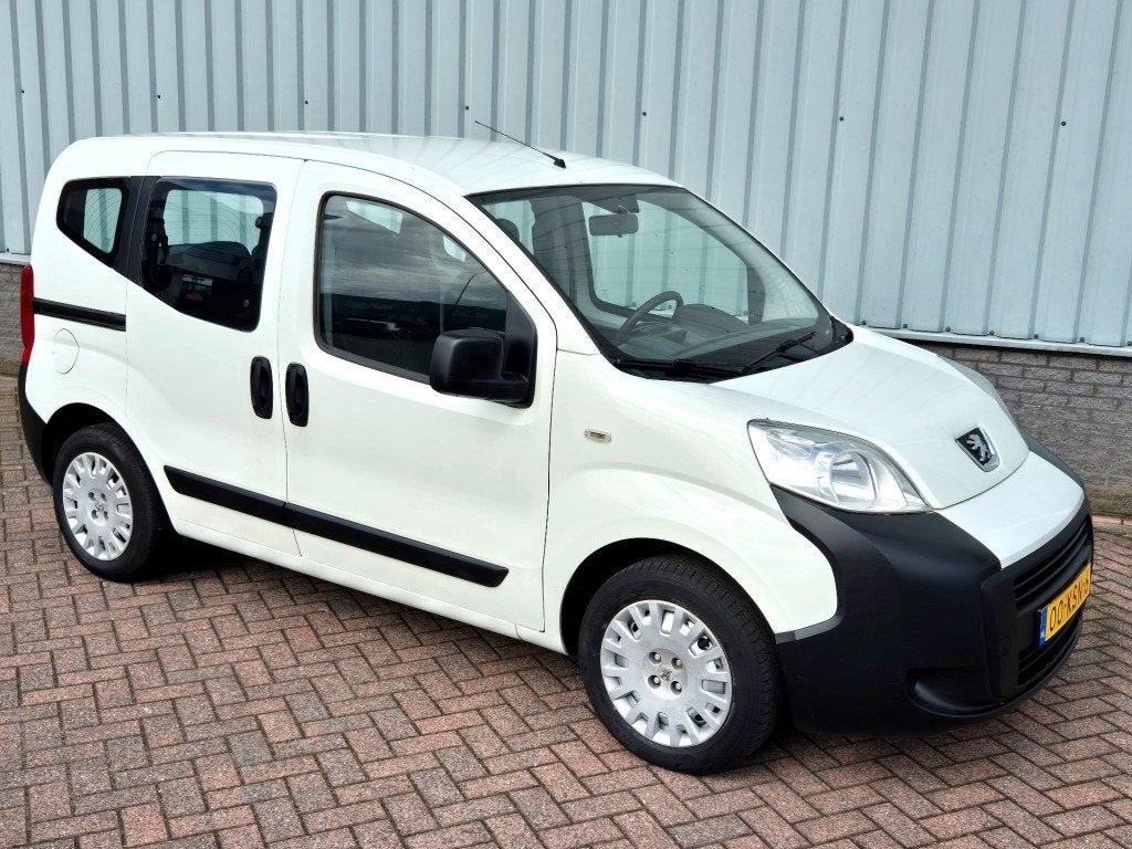 Peugeot BIPPER 1.4i BENZINE Airco 2x Schuifdeur NL auto, 15 km/l, 4 cilinders, Wit, Bedrijf